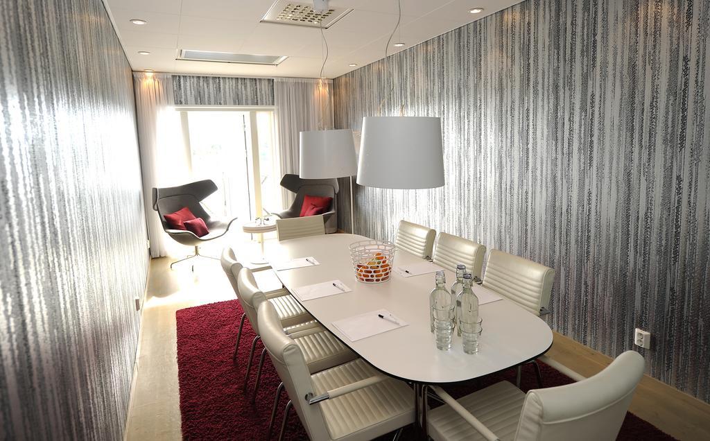 Ulvo Hotell Ulvöhamn 外观 照片