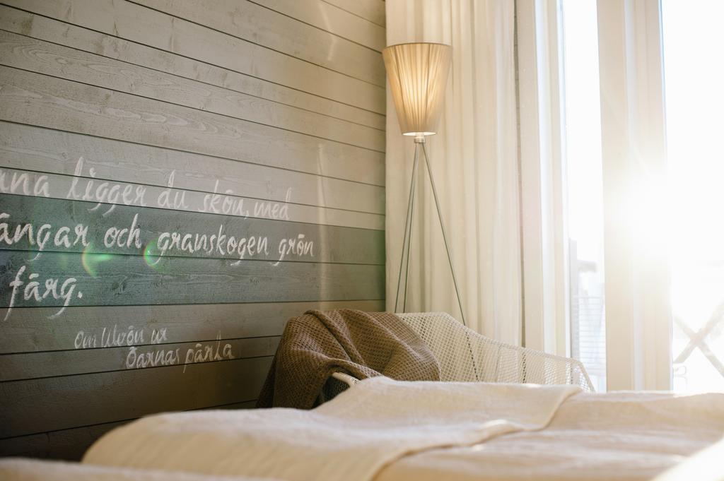 Ulvo Hotell Ulvöhamn 外观 照片